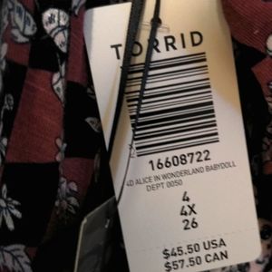 Brand New Torrid top